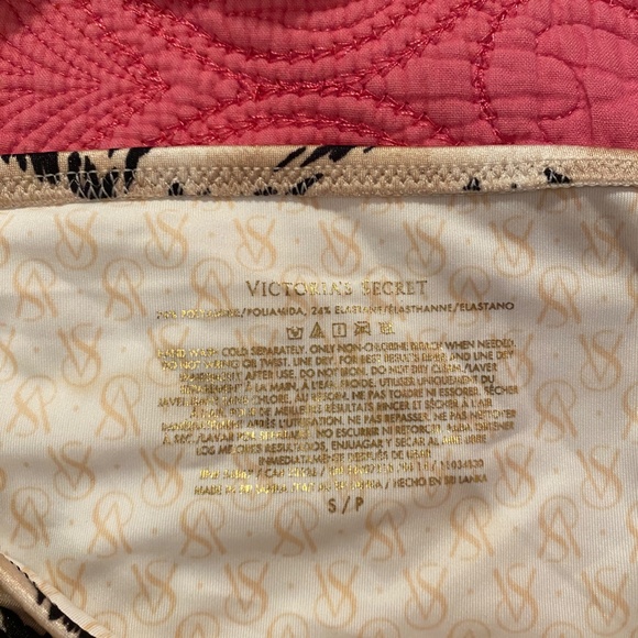 Victoria's Secret SWIM - Picture 2 of 3